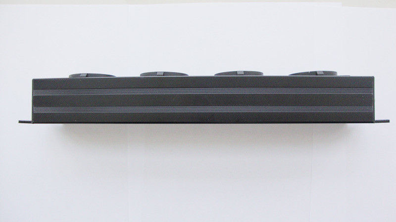 เยอรมัน 4 เต้าเสียบบาร์รางไฟฟ้ายุโรปพร้อมตัวยึดสาย IEC 320