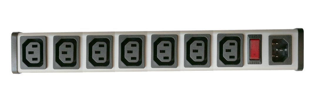 IEC320 ปลั๊กอะแดปเตอร์แปลงสายไฟ, 7 วัตต์เต้ารับ IEC320 C14 ปลั๊กรางจ่ายไฟพร้อมตัวป้องกันกระแสไฟเกิน 15 แอมป์