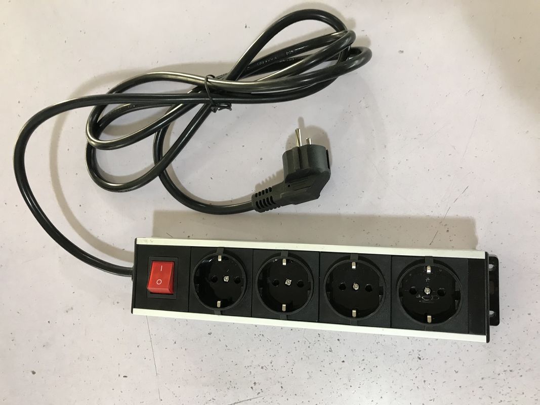 Alu Shell 4 Outlets แถบรางปลั๊กไฟยุโรปพร้อมสายไฟ 2.0m ที่แนบมา